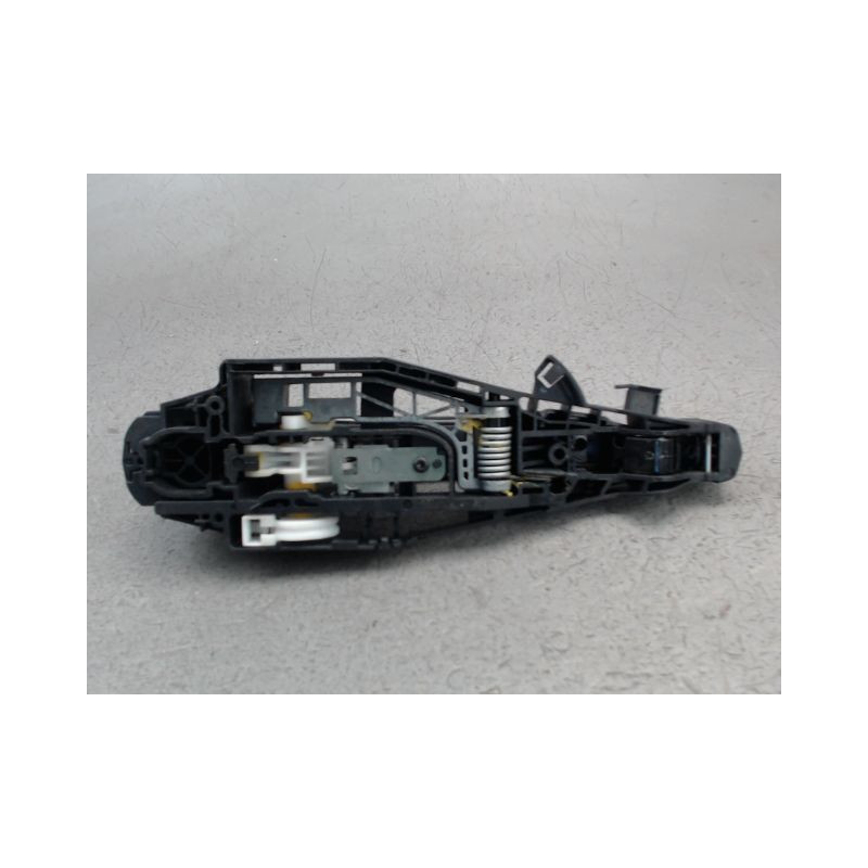 POIGNEE EXTERIEURE PORTE AVANT DROIT CITROEN C4