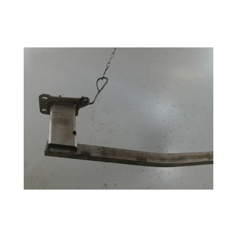 TRAVERSE INFERIEURE ARMATURE AVANT CITROEN C5 AIRCR.
