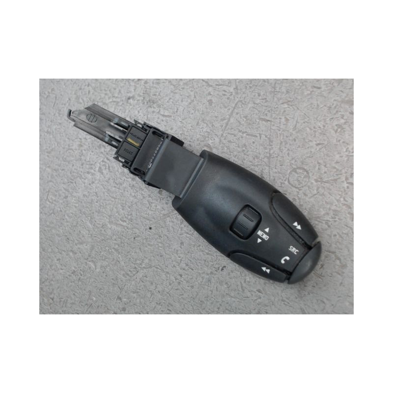 COMMANDE AUTORADIO PEUGEOT 3008
