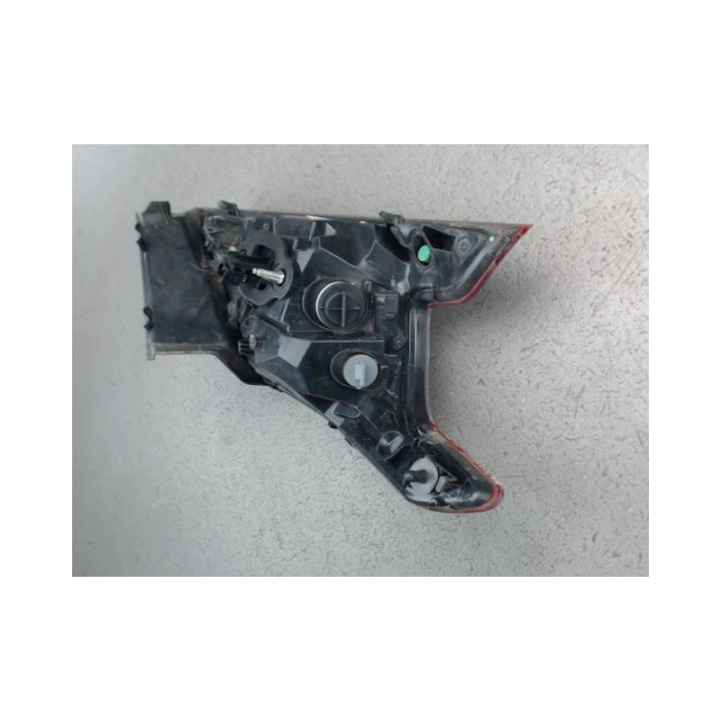FEU ARRIERE DROIT PEUGEOT 308