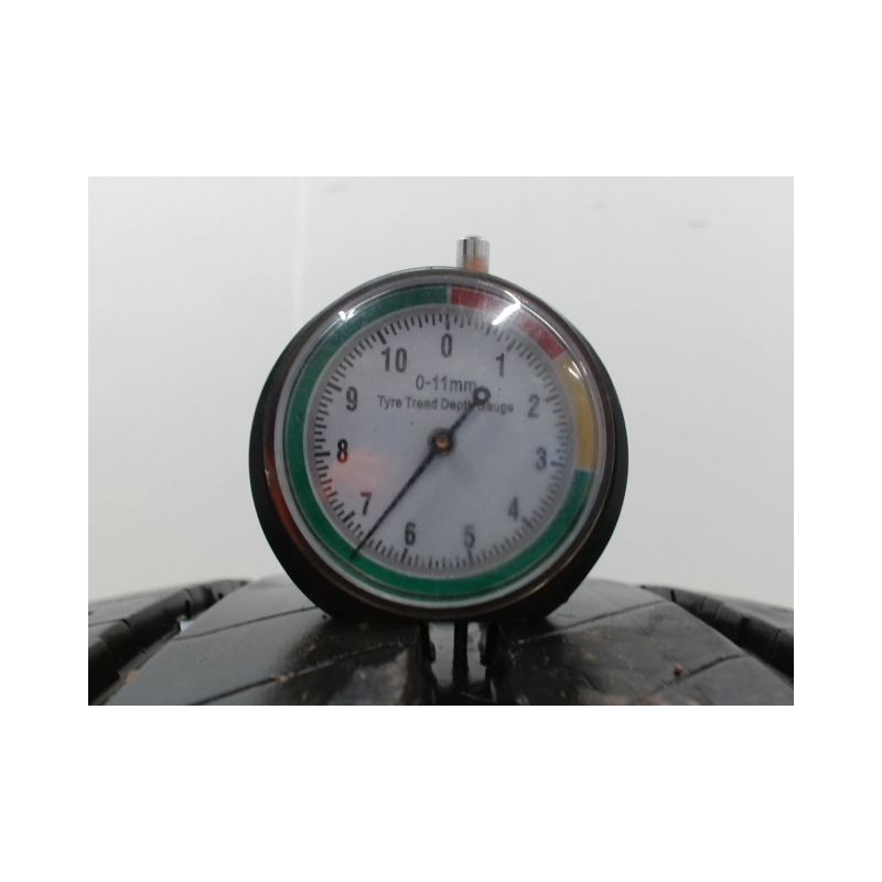 Pneu MICHELIN AGILIS 3 215 65 16 109 T