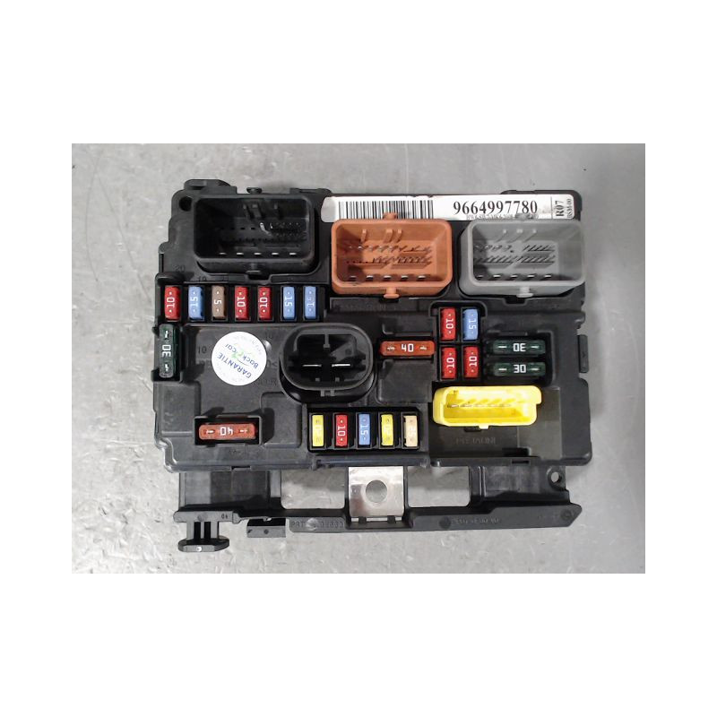 BOITE A FUSIBLES PEUGEOT 207 2006-2013