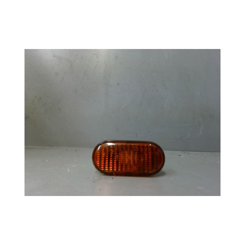 REPETITEUR AILE GAUCHE RENAULT CLIO II