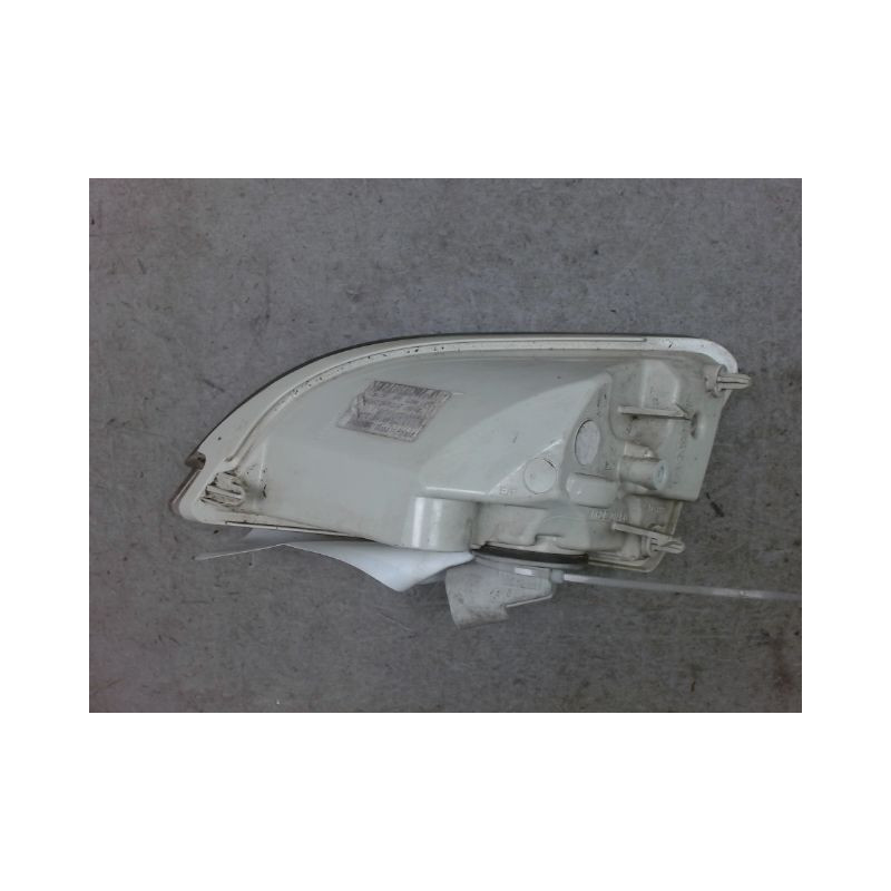 CLIGNOTANT GAUCHE RENAULT TWINGO