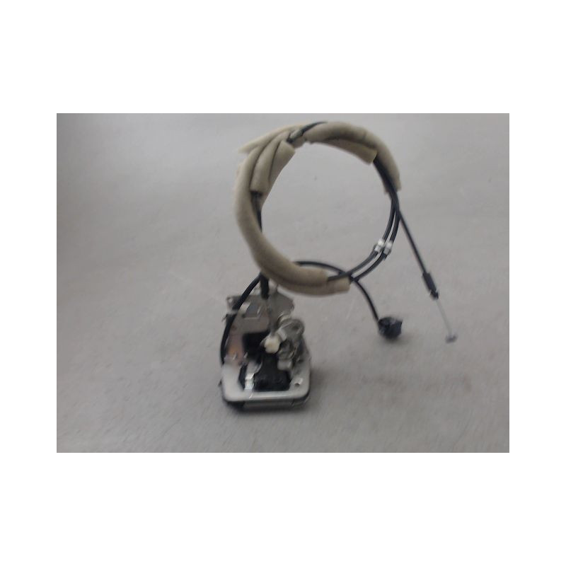 SERRURE PORTE COULISSANTE DROIT RENAULT MASTER