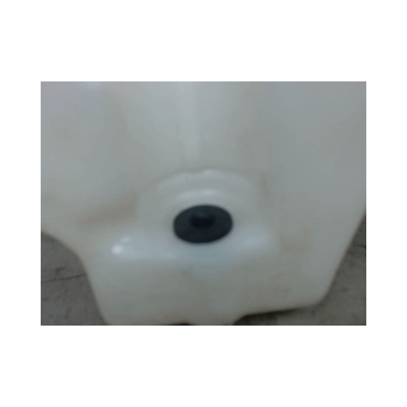 RESERVOIR LAVE-GLACE AVANT FIAT 500