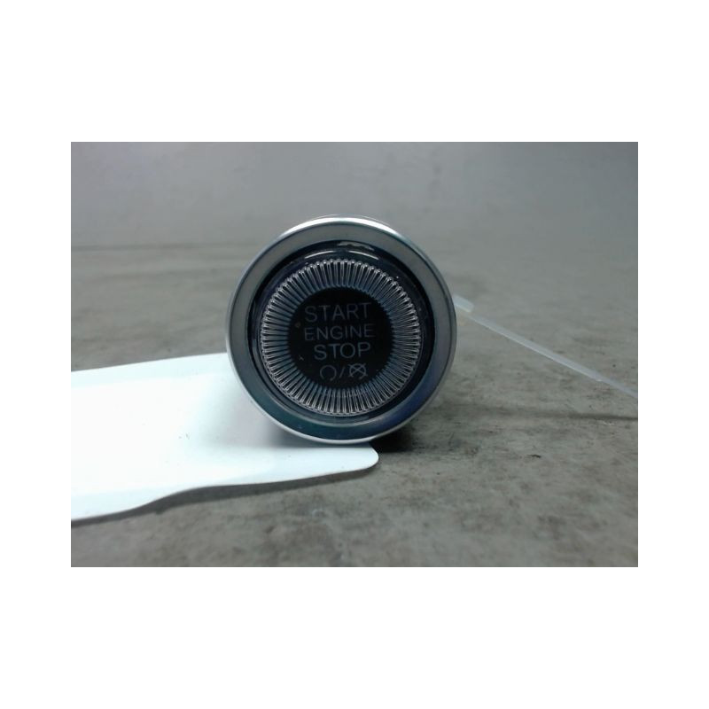 BOUTON DE DEMARRAGE FIAT 500