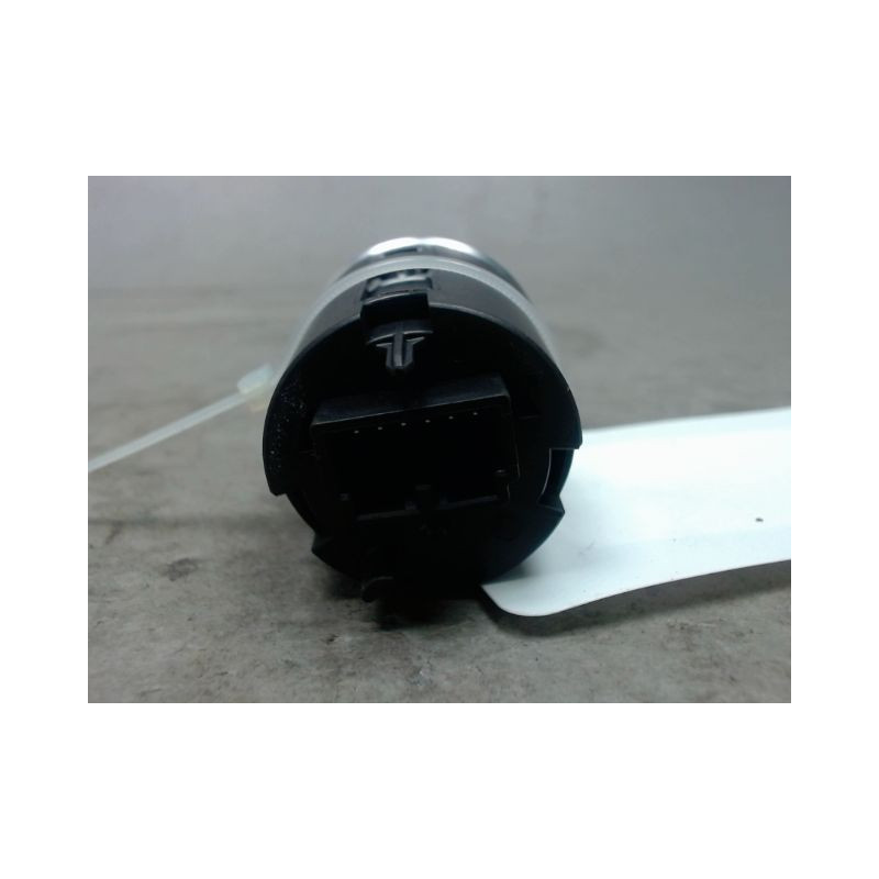 BOUTON DE DEMARRAGE FIAT 500