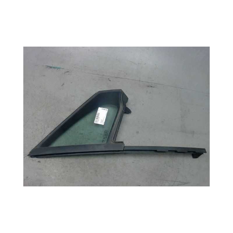 GLACE FIXE PORTE AVD PEUGEOT 208