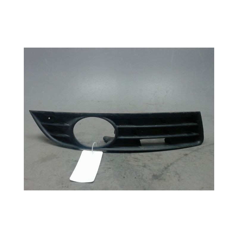 GRILLE VENTILATION PARE-CHOC AVD VOLKSWAGEN PASSAT 2005-