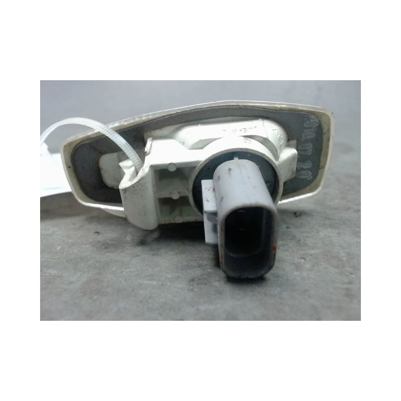 REPETITEUR AILE GAUCHE KIA RIO