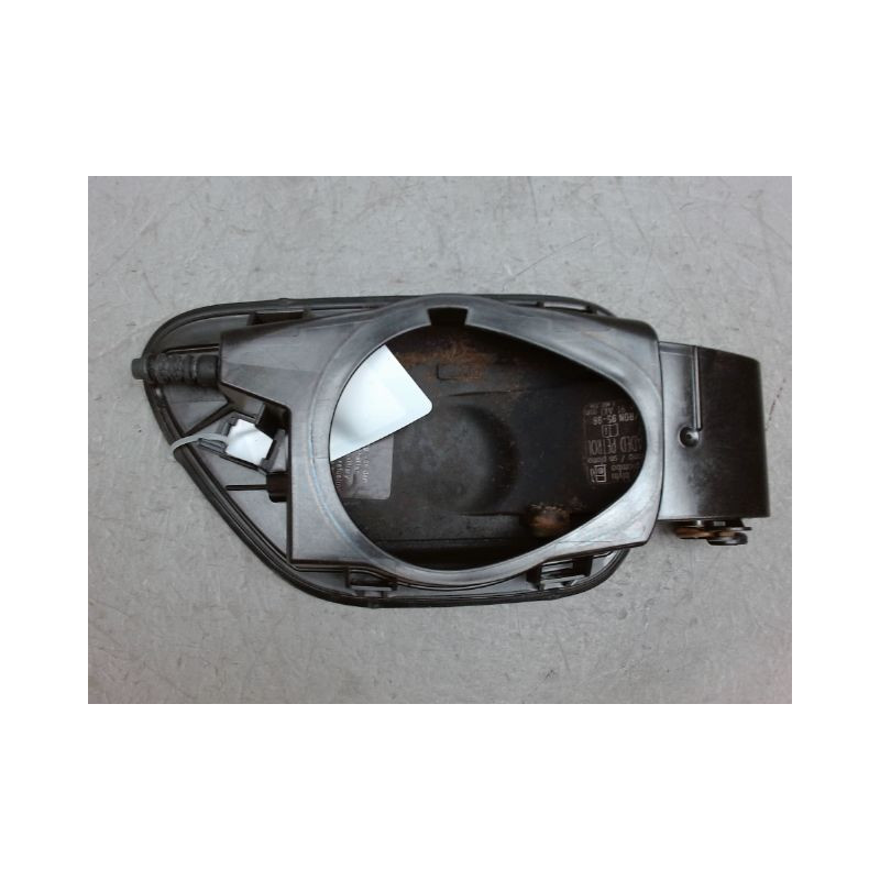 VOLET DE TRAPPE CARBURANT BMW SERIE 3