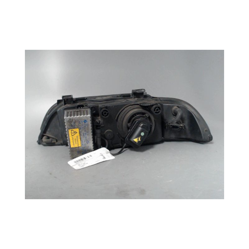 PHARE DROIT BMW SERIE 5 TOURING (E39) 97-00