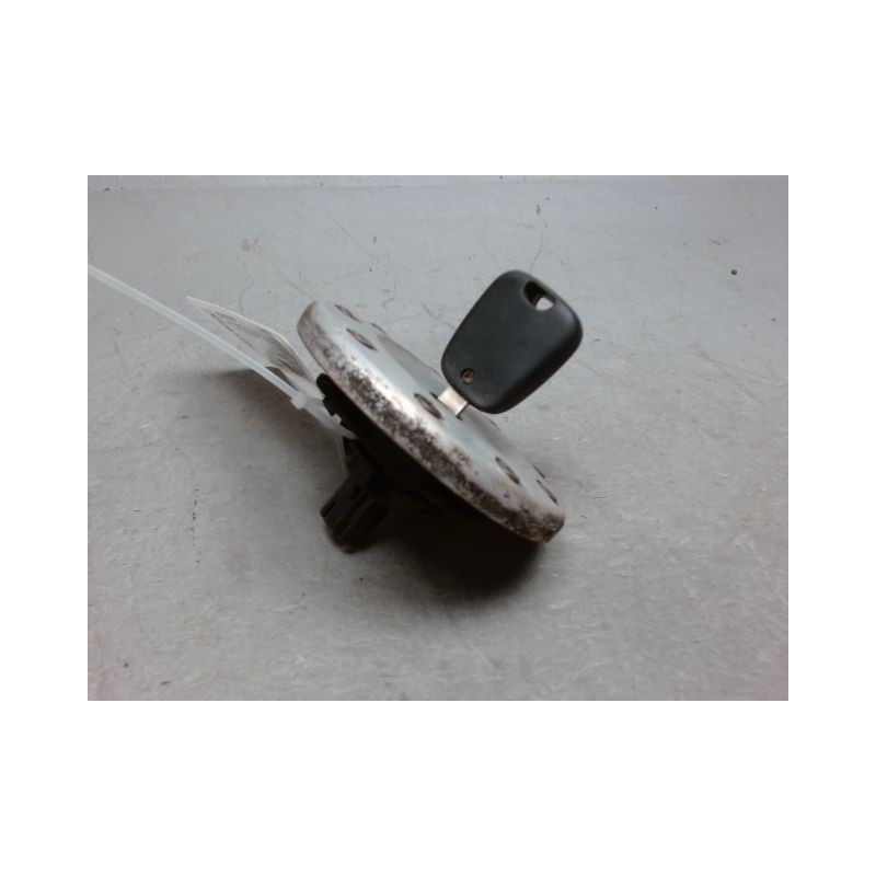 BOUCHON RESERVOIR A CARBURANT PEUGEOT 206+ 2009-