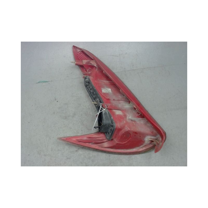FEU ARRIERE DROIT PEUGEOT 206 SW 02-06