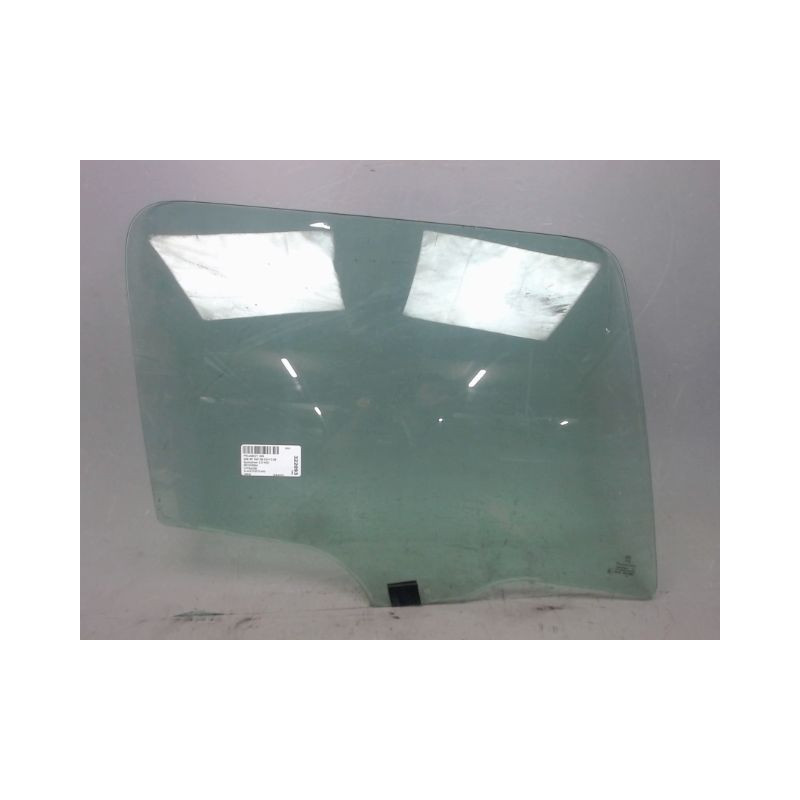 GLACE PORTE ARD PEUGEOT 206 SW 02-06