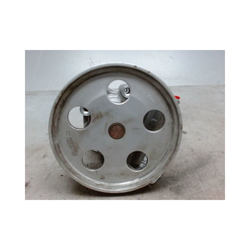 POMPE DIRECTION ASSISTEE AUDI A4 2004-
