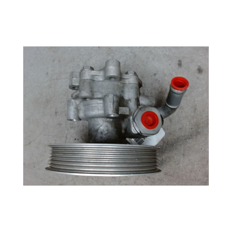 POMPE DIRECTION ASSISTEE AUDI A4 2004-