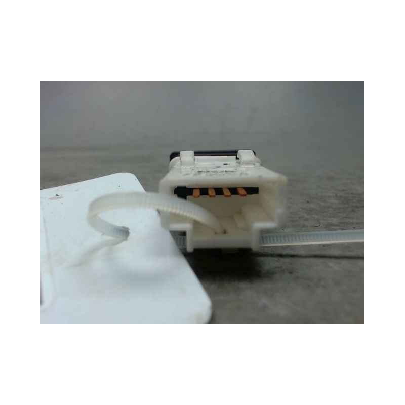 BOUTON DE WARNING NISSAN QASHQAI 1 PHASE 2 1.5 DCI - 8V