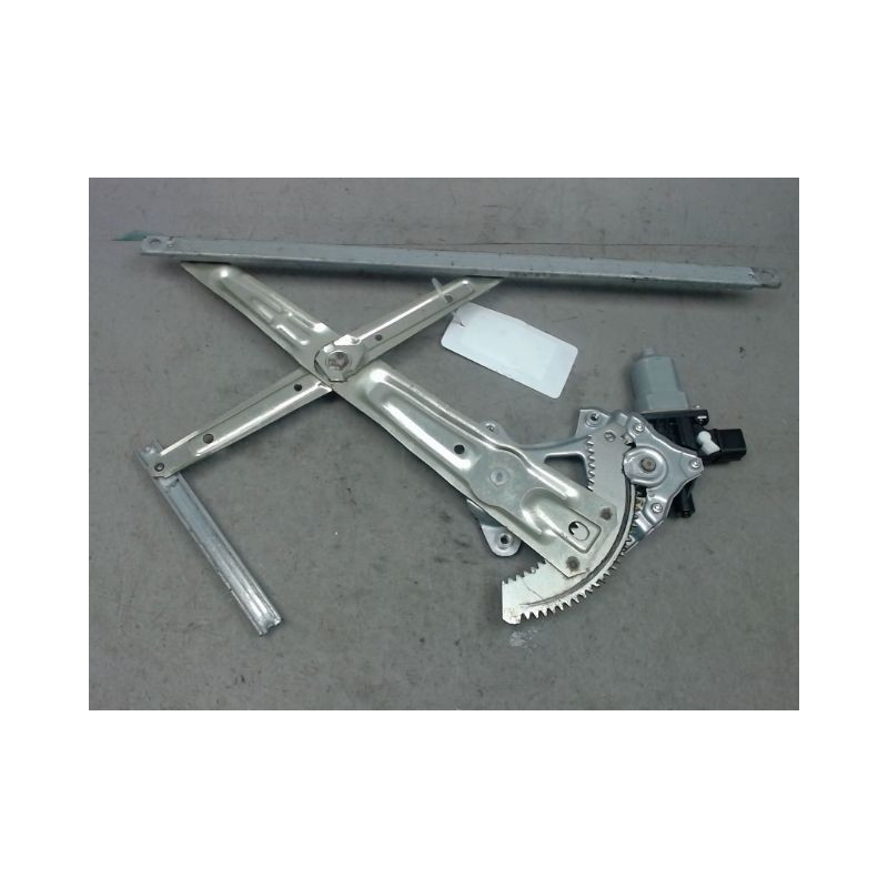 MECANISME+MOTEUR LEVE-GLACE AVANT DROIT MITSUBISHI ASX