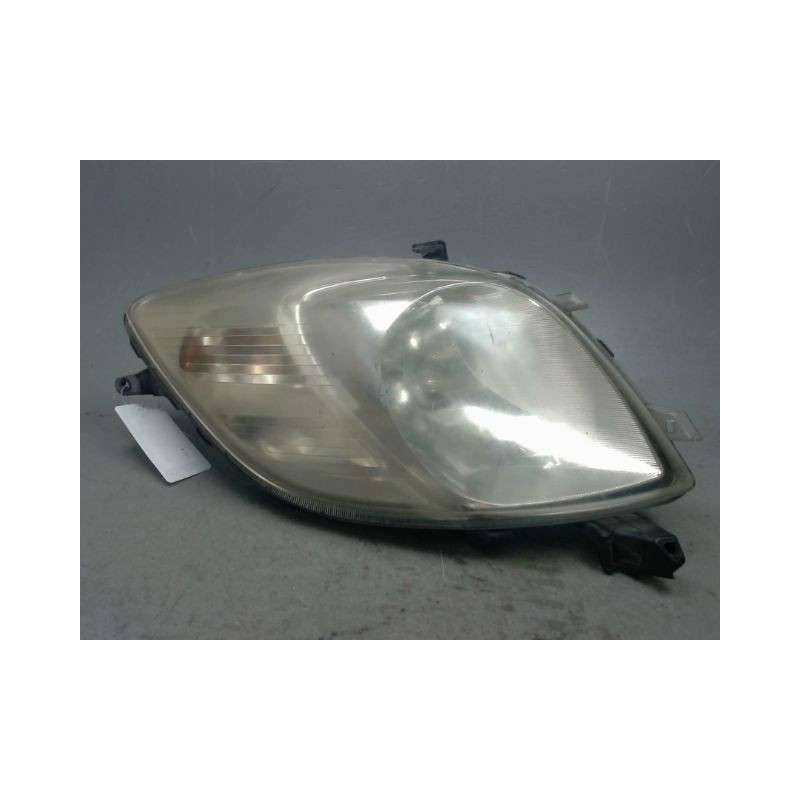 PHARE GAUCHE TOYOTA YARIS 2005-