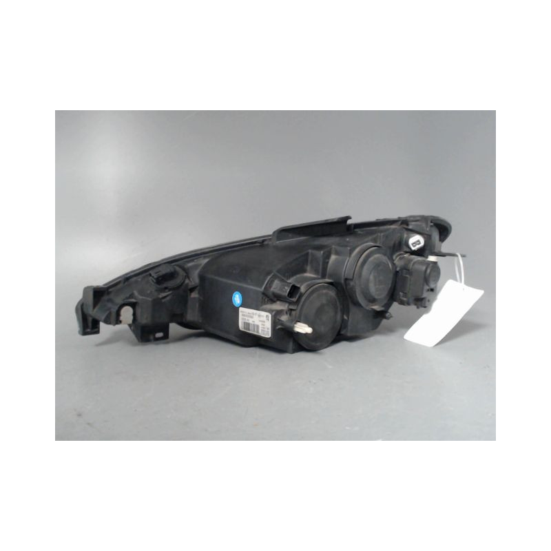 PHARE DROIT PEUGEOT 206