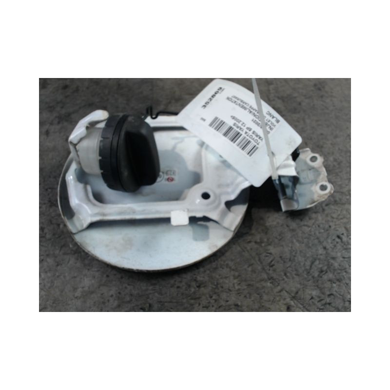 VOLET DE TRAPPE CARBURANT TOYOTA YARIS 2005-