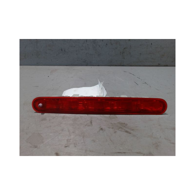 FEUX STOP SUPPLEMENTAIRE CITROEN C3 2009-
