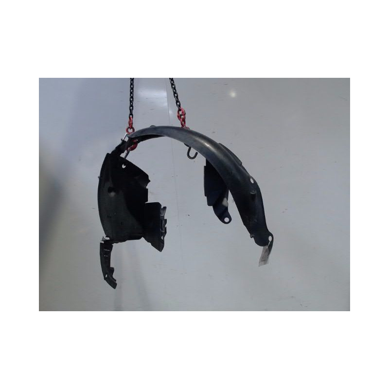 PARE-BOUE AVANT GAUCHE RENAULT CLIO II PH.2 01-06