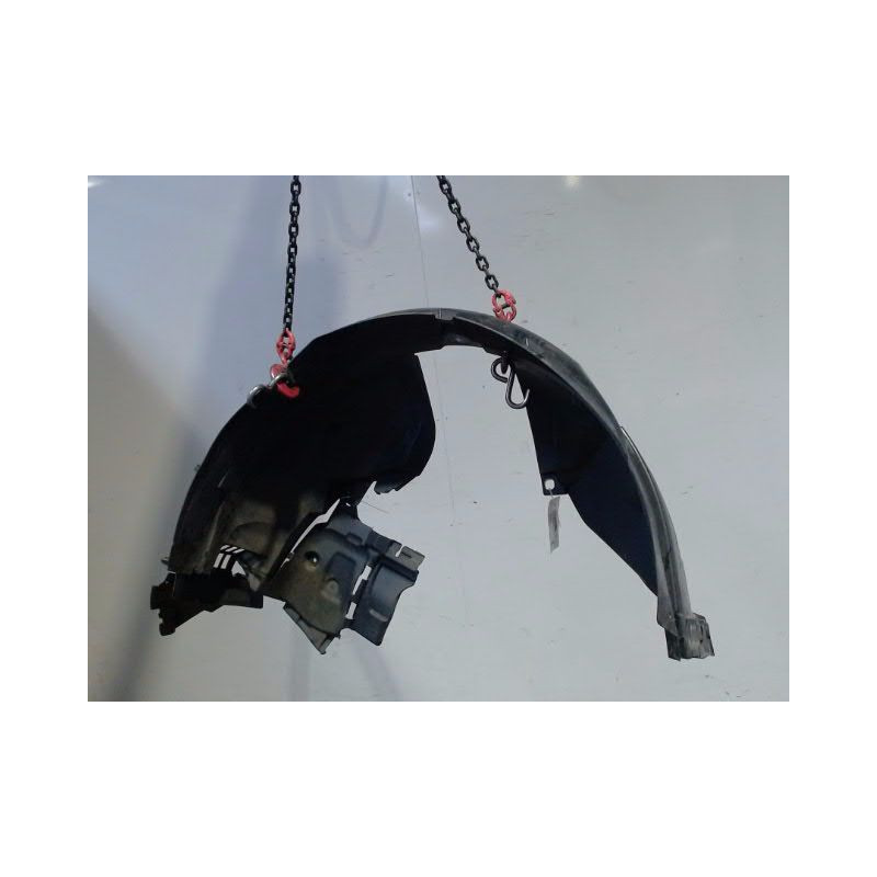 PARE-BOUE AVANT GAUCHE DACIA SANDERO 2008-