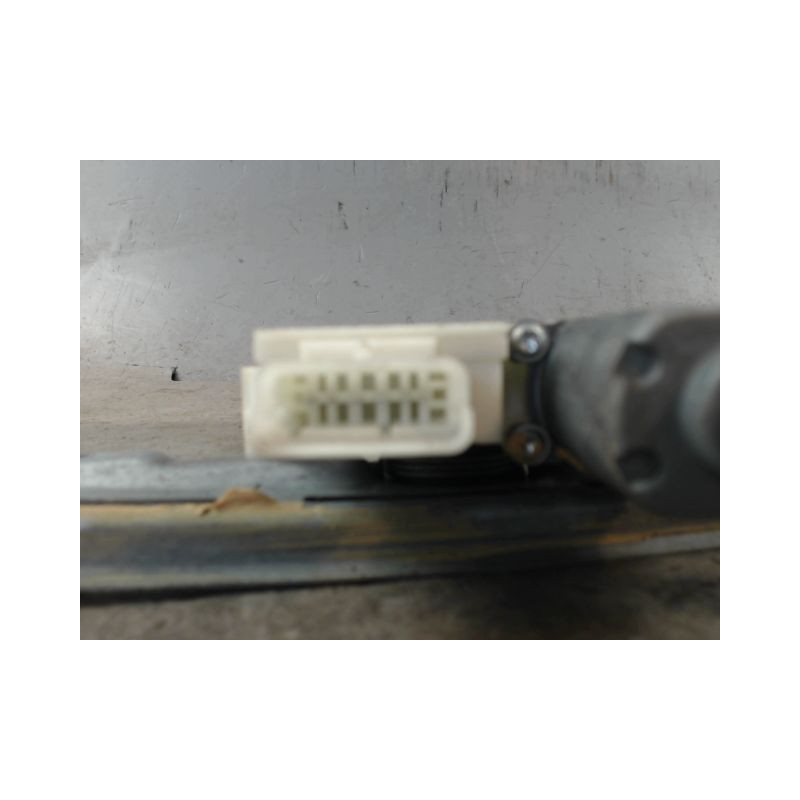 MECANISME+MOTEUR LEVE-GLACE ARRIERE DROIT PEUGEOT 308 2011-