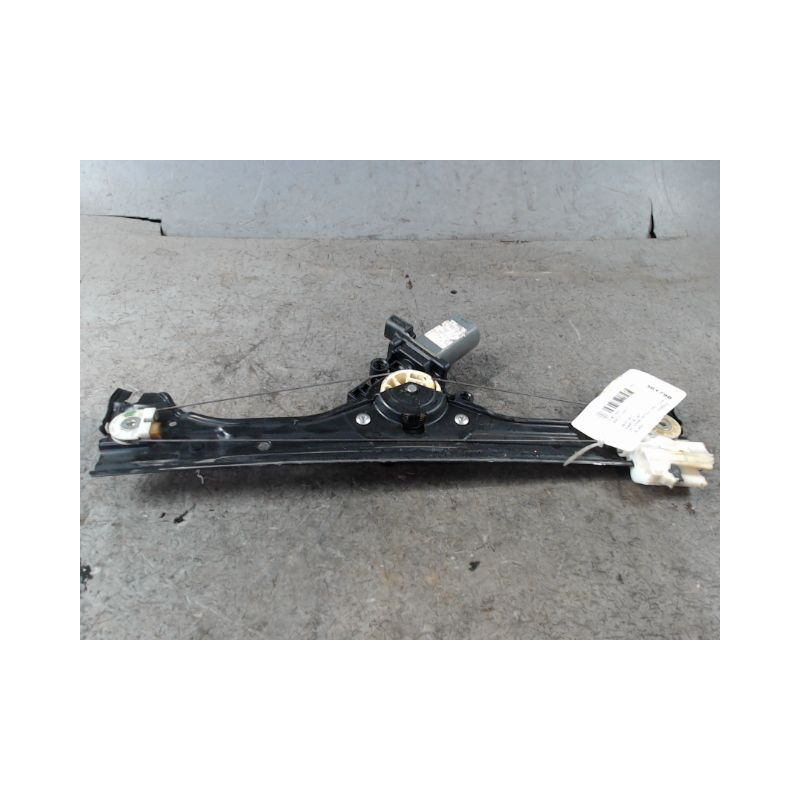 MECANISME+MOTEUR LEVE-GLACE AVANT GAUCHE FIAT 500 2007-