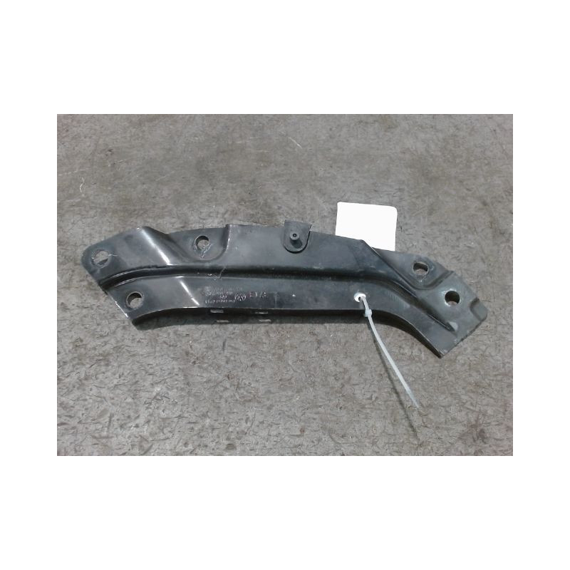 TOLE PORTE PHARE GAUCHE VOLKSWAGEN POLO 2009-