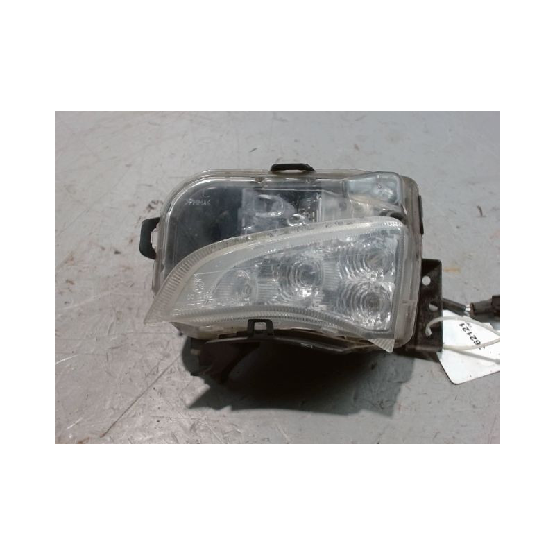 FEUX POSITION GAUCHE TOYOTA AURIS 2010-
