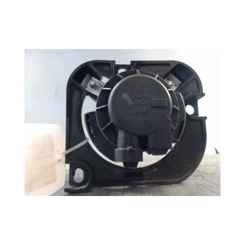 PHARE ANTIBROUILLARD AVANT DROIT FIAT 500 2007-