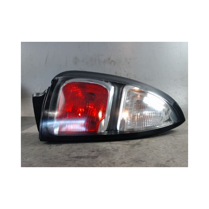 FEU ARRIERE GAUCHE  CITROEN C3 PICASSO 2008-