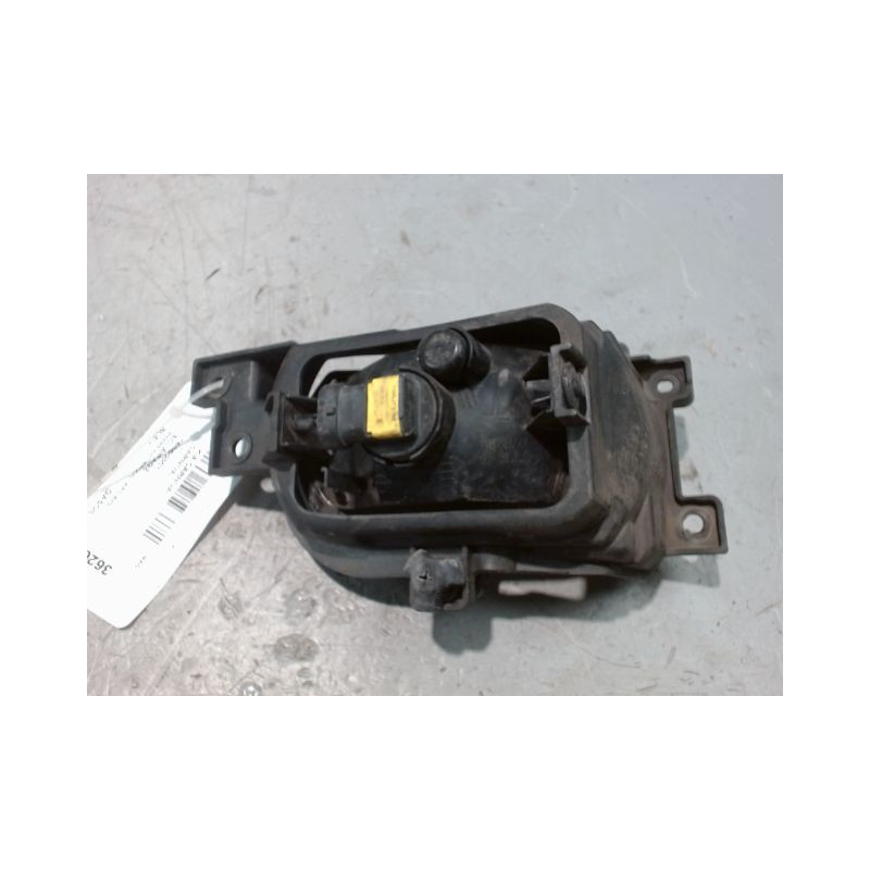 PHARE ANTIBROUILLARD AVANT GAUCHE KIA CARNIVAL