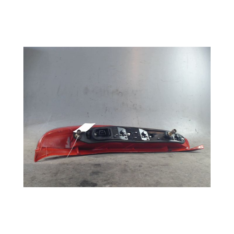 FEU ARRIERE DROIT FIAT PUNTO 99-2003