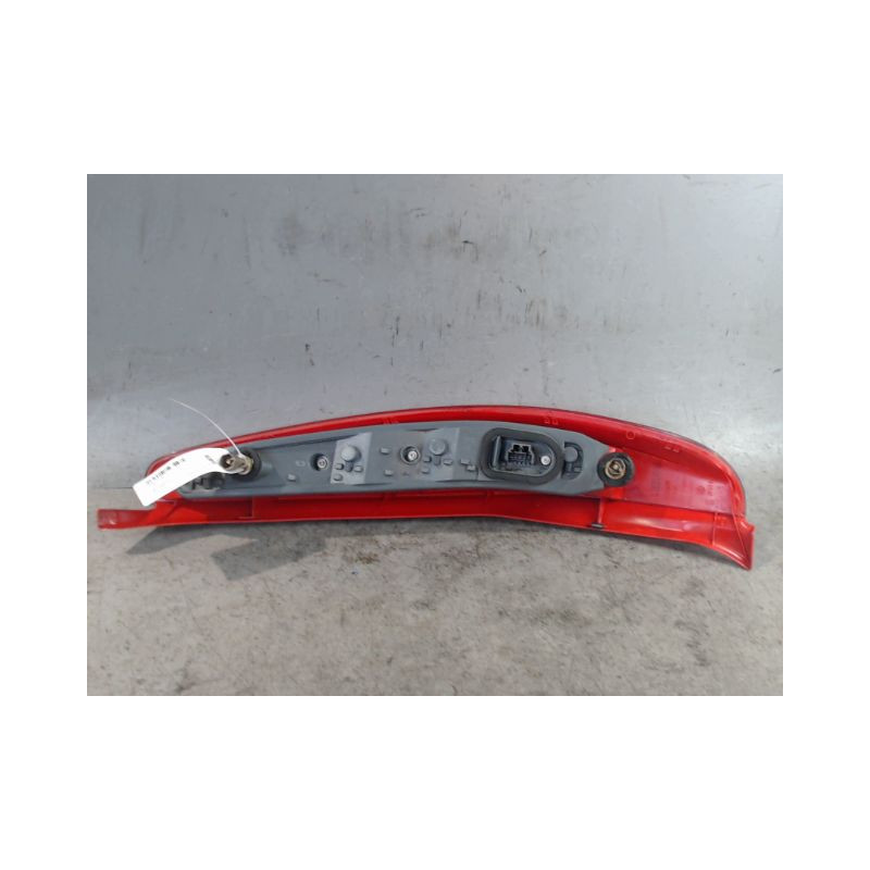 FEU ARRIERE GAUCHE  FIAT PUNTO 99-2003
