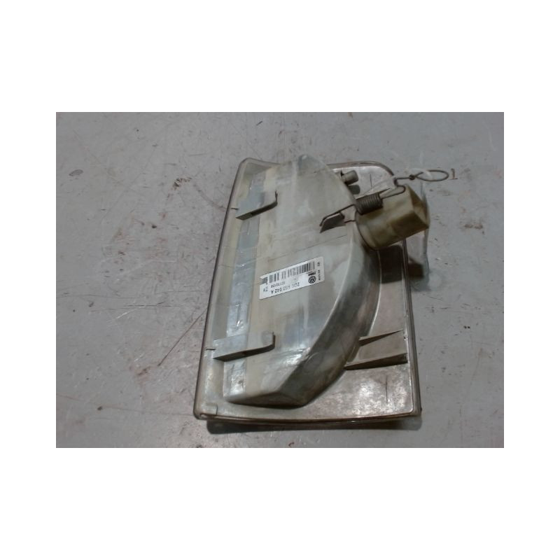 CLIGNOTANT DROIT VOLKSWAGEN LT32