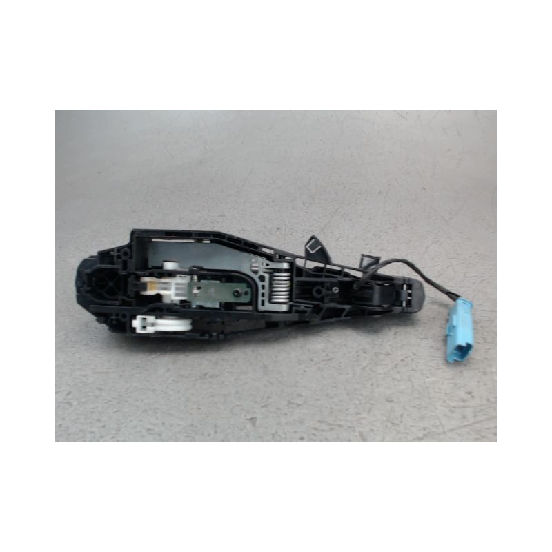 POIGNEE EXTERIEURE PORTE AVANT DROIT CITROEN BERLINGO