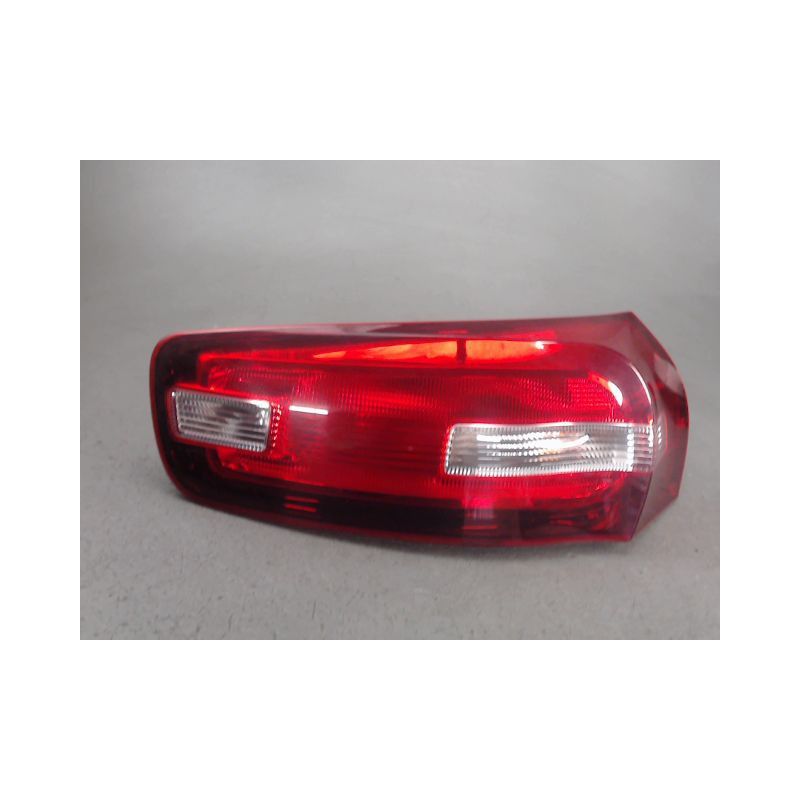 FEU ARRIERE DROIT CITROEN C4
