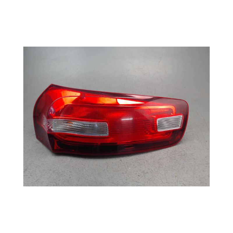 FEU ARRIERE GAUCHE  CITROEN C4