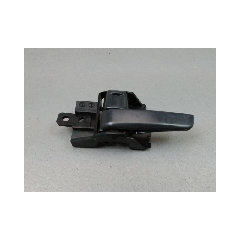 POIGNEE INTERIEURE PORTE AVANT GAUCHE MITSUBISHI SPACESTAR