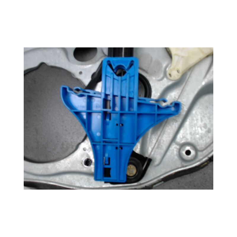 MECANISME+MOTEUR LEVE-GLACE ARRIERE GAUCHE VOLKSWAGEN GOLF IV 98-2004