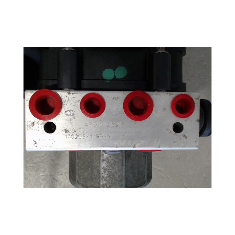 UNITE HYDRAULIQUE ABS RENAULT CLIO