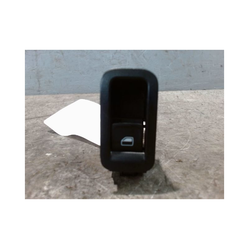 COMMANDE LEVE-GLACE PORTE AVD VOLKSWAGEN POLO 2009-