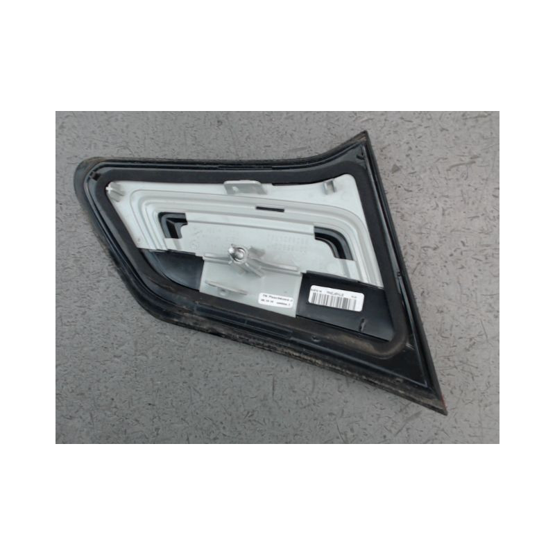 FEU ARRIERE INTERIEUR DROIT CITROEN C4