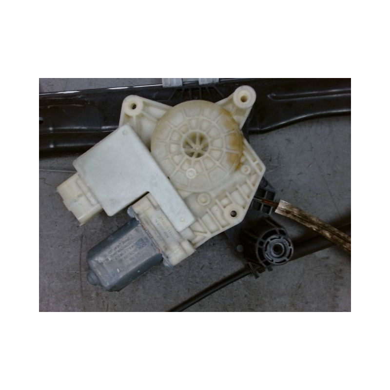 MECANISME+MOTEUR LEVE-GLACE AVANT DROIT PEUGEOT 308