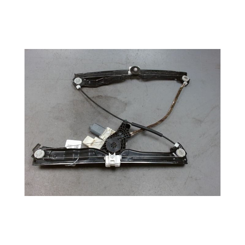 MECANISME+MOTEUR LEVE-GLACE AVANT DROIT PEUGEOT 308